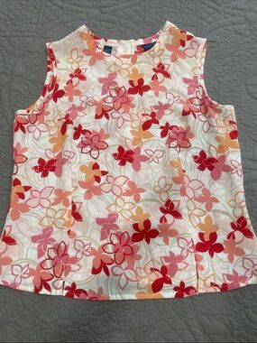 *3 for $10* Karen Scott Petites Floral Sleeveless Top PM